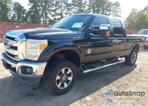 2014 Ford F-250 Lariat z USA, uszkodzony, nr VIN 1FT7W2BT3EEA65628